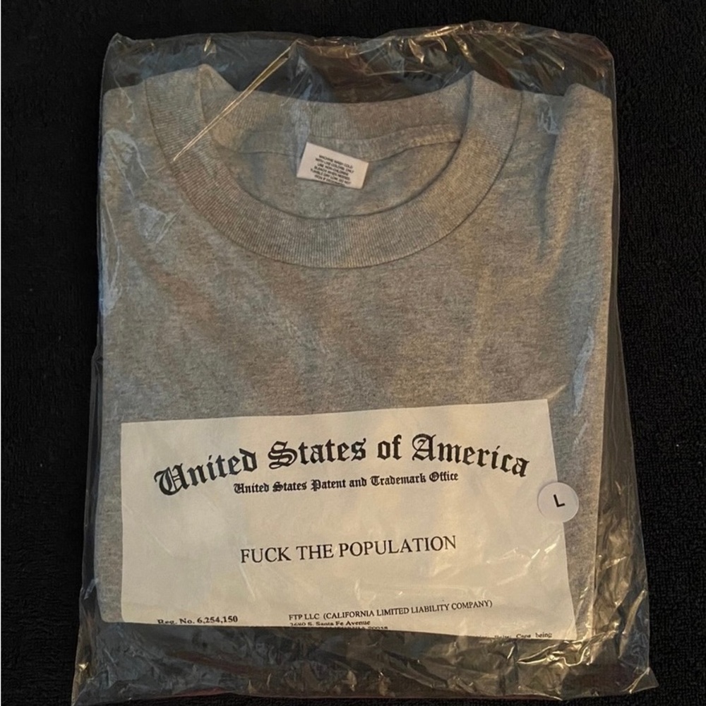 *NWT* FTP Trademark T - Shirt (Heather Gray)